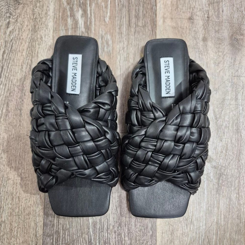 Steve Madden Marina Black Woven Slide Sandals Square Toe Flat Mules Womens 6